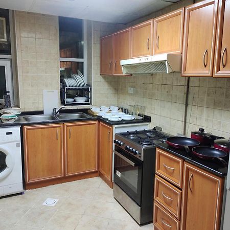 Arnim Suite - 3 Bedrooms Apartment 沙迦 外观 照片