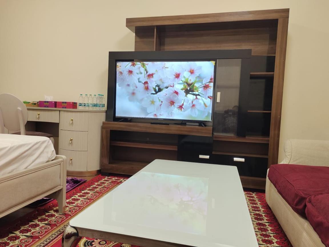 Arnim Suite - 3 Bedrooms Apartment 沙迦 外观 照片