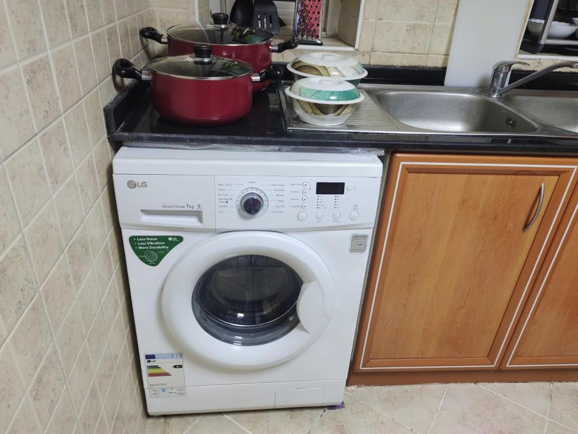 Arnim Suite - 3 Bedrooms Apartment 沙迦 外观 照片