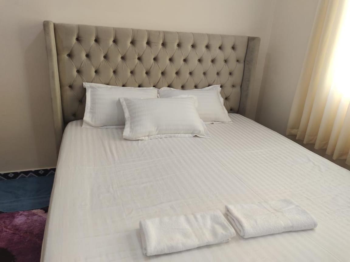 Arnim Suite - 3 Bedrooms Apartment 沙迦 外观 照片